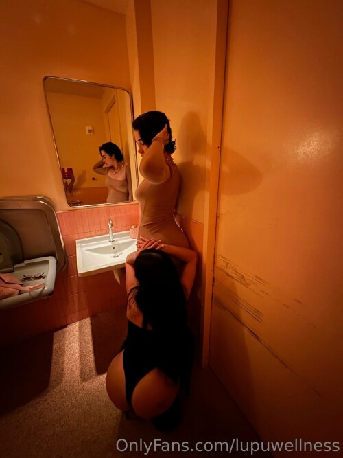 Liz | Lupuwellness Nude Leaked Onlyfans Photo
