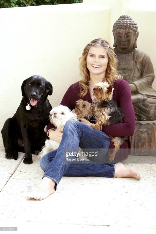 Mariel-Hemingway-Feet-2568055.md.jpg