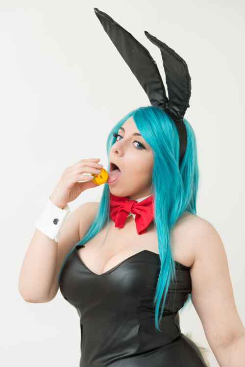 Momokun---Bunny-Bulma_2041608-0016.jpg