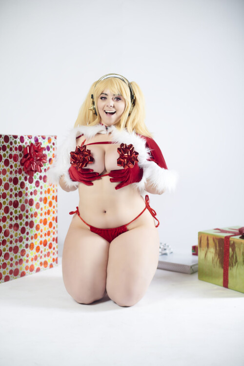 Momokun---Christmas-Pochaco_2036446-0017.jpg
