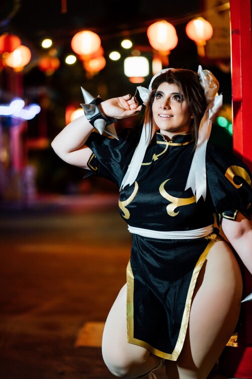 Momokun---Chun-Li_2041603-0012.jpg