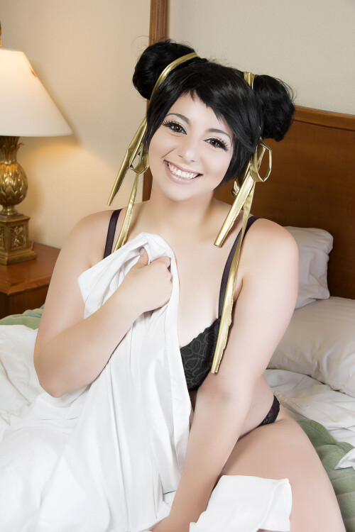 Momokun---Chun-Li_2041603-0033.jpg