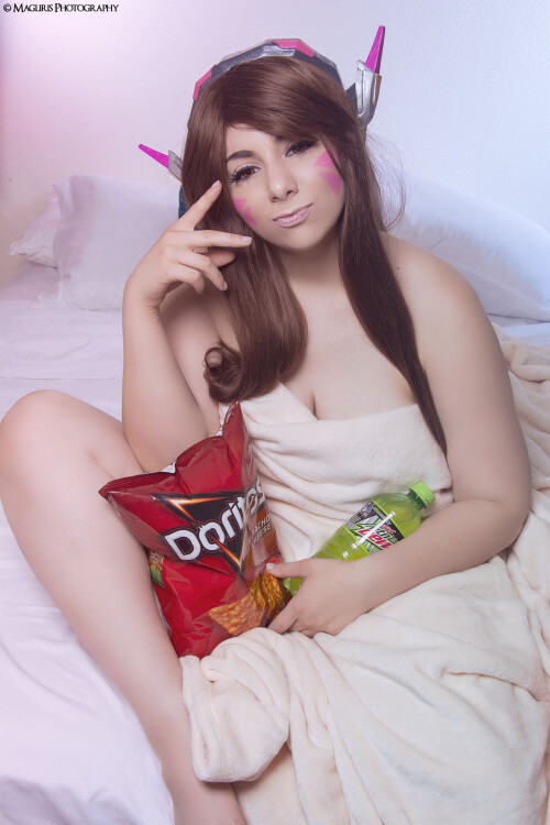 Momokun---D-Va_2041600-0028.jpg