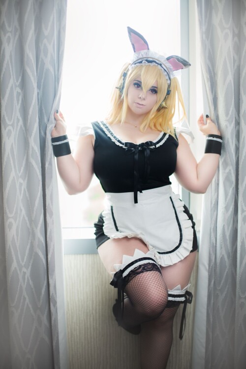 Momokun---Maid-Pochaco_2041563-0010.jpg