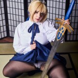 Momokun---Saber_2041617-0010