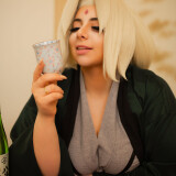 Momokun---Sake-with-Tsunade_2268928-0008