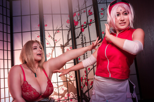 Momokun---Sakura-x-Tsunade_2041507-0009.jpg