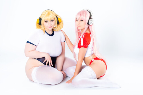 Momokun---Sonico-Pochaco-Gym-Uniform-ft.-Miso-Tokki_2041501-0003.jpg
