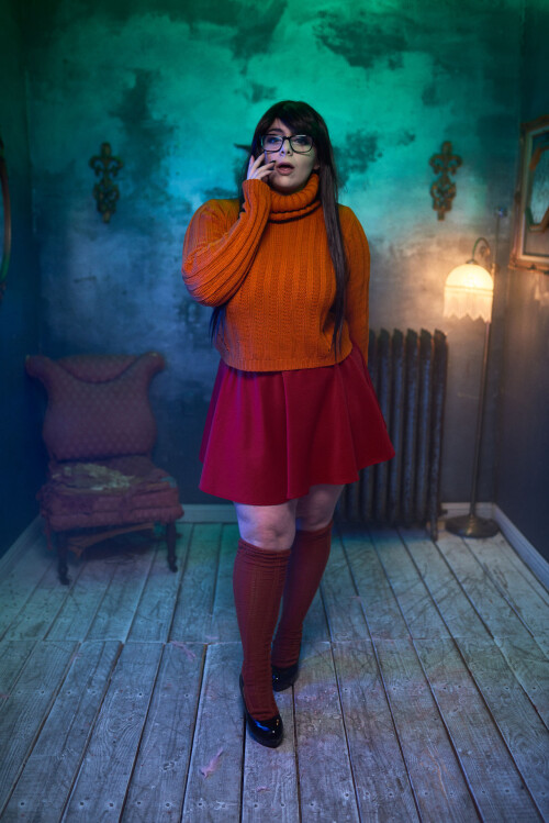 Momokun---Velma_2039138-0001.jpg