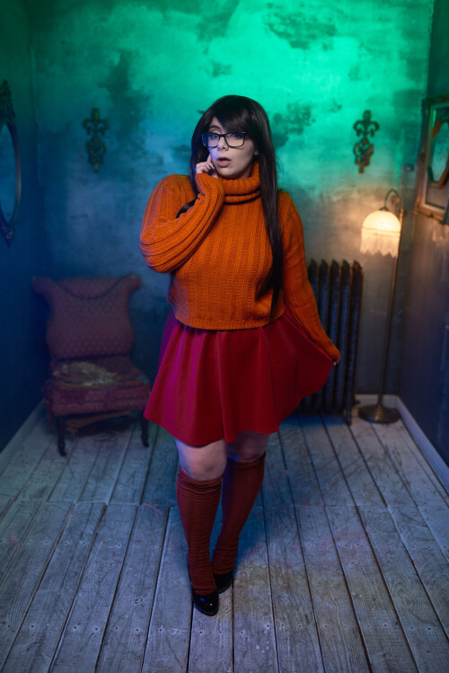 Momokun---Velma_2039138-0003.jpg