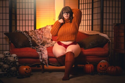 Momokun---Velma_2041538-0012.jpg