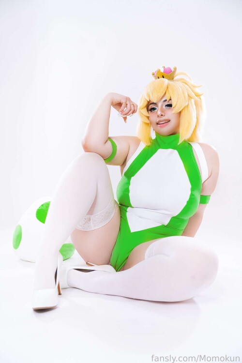 Momokun---Yoshiette_2198877-0013.jpg