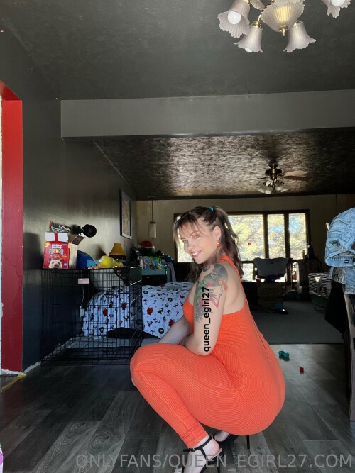 Orange Outfit11