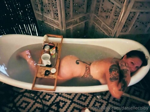 Danielle Colby Nude Leaked Onlyfans Photo Danielle Colby Nude Leaked Onlyfans Photo