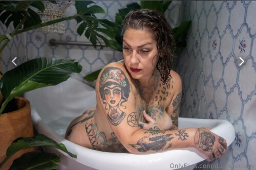 Danielle Colby Nude Leaked Onlyfans Photo Danielle Colby Nude Leaked Onlyfans Photo