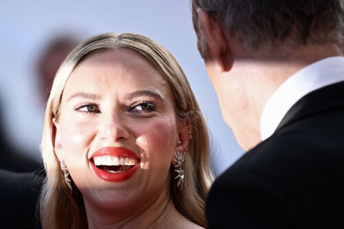 Scarlett-Johansson-Cannes-2023-116repriceman.md.jpg