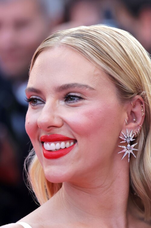 Scarlett-Johansson-Cannes-2023-120repriceman.md.jpg