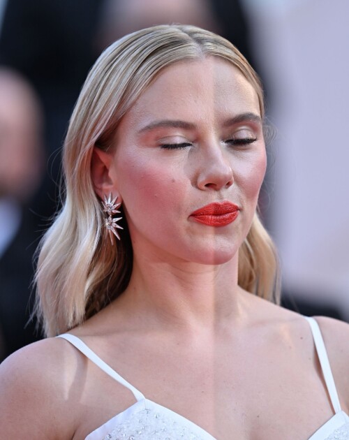 Scarlett-Johansson-Cannes-2023-22repriceman.md.jpg