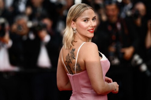 Scarlett-Johansson-Cannes-2023-59repriceman.md.jpg