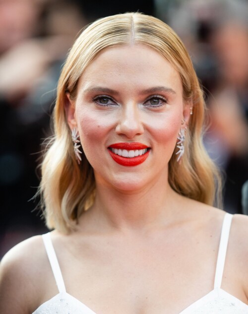 Scarlett-Johansson-Cannes-2023-71repriceman.md.jpg