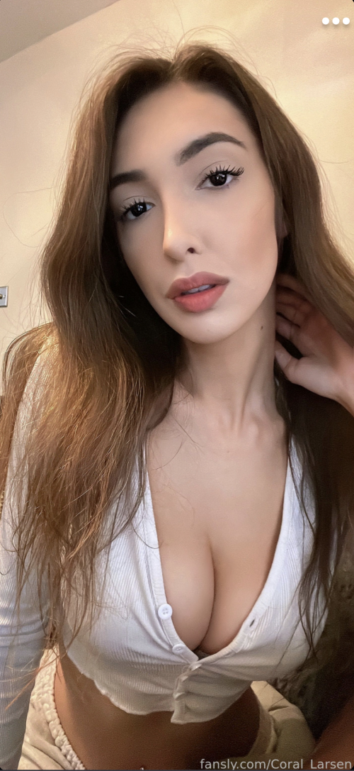 Coral Larsen Nude Leaked Onlyfans Photo Coral Larsen Nude Leaked Onlyfans Photo