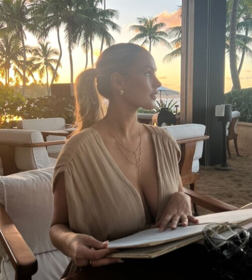 Kinsey Wolanski Nude Leaked Onlyfans Photo Kinsey Wolanski Nude Leaked Onlyfans Photo