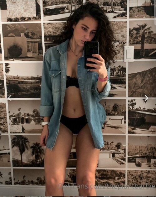 theplantbarbie Nude Leaked Onlyfans Photo theplantbarbie Nude Leaked Onlyfans Photo