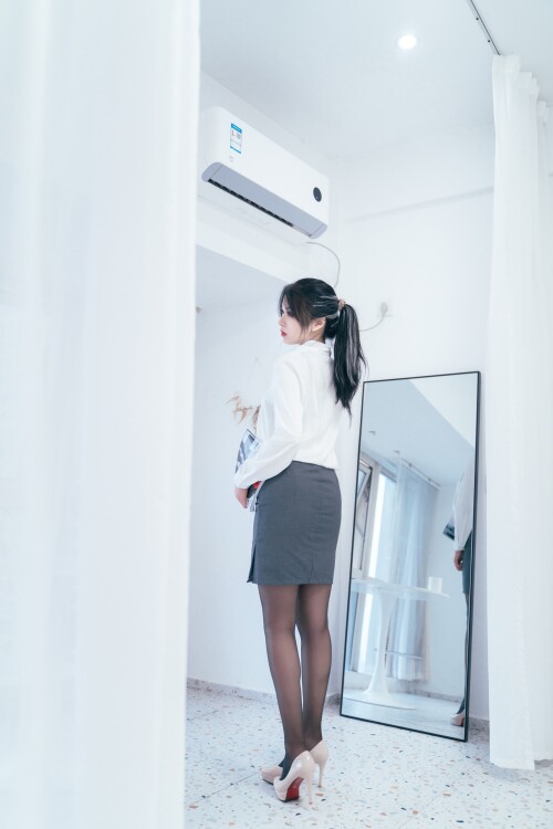 Sister-Xuan-Xiao--OL-25.jpg