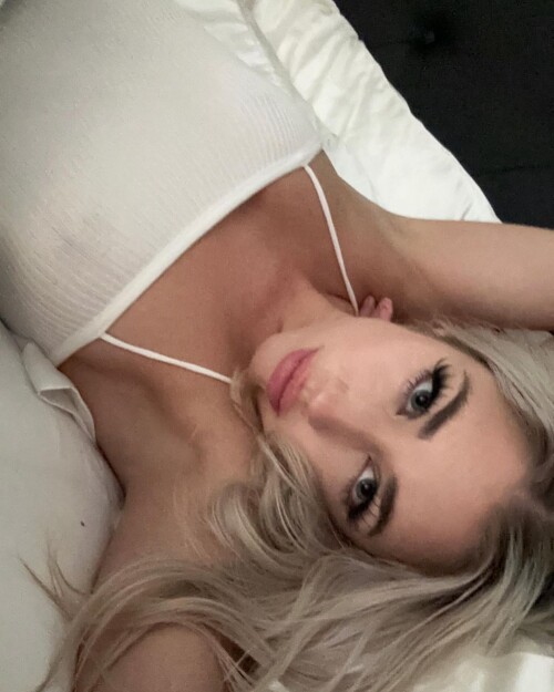 Snapinsta.app_358789774_1040603210652428_2548613706516786249_n_10804475249eee570577.jpg