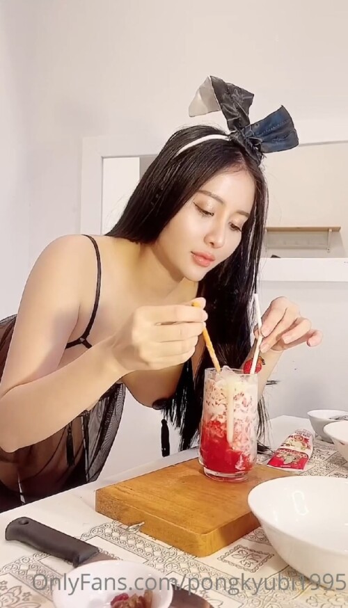 Pongkyubi1995 Nude Leaked Onlyfans Photo Pongkyubi1995 Nude Leaked Onlyfans Photo