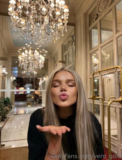 Zolotovaver_vero Nude Leaked Onlyfans Photo Zolotovaver_vero Nude Leaked Onlyfans Photo