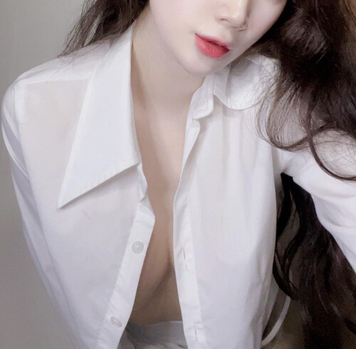 asuna.fanclub-02-03-2023-0001cff66e7a47ae727f.md.jpg