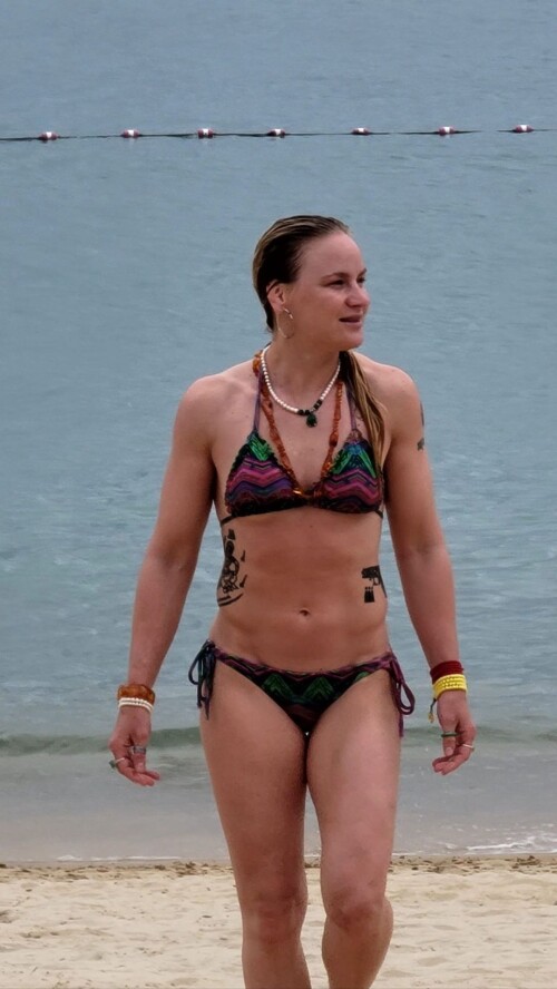 bulletvalentina---3103996816394697655f95730b26b88c1f1.jpg