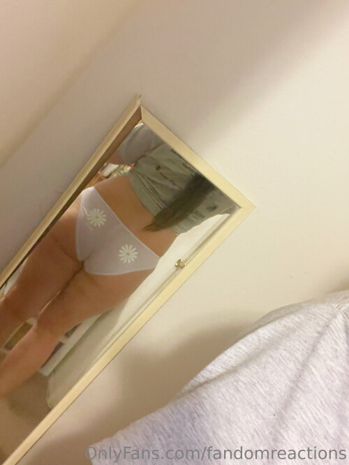 FandomReactions Nude Leaked Onlyfans Photo FandomReactions Nude Leaked Onlyfans Photo