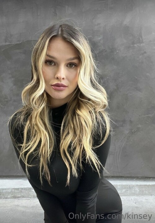 Kinsey Wolanski Nude Leaked Onlyfans Photo Kinsey Wolanski Nude Leaked Onlyfans Photo