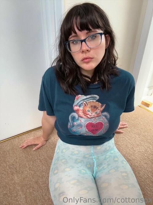 Alice Cotton Sox | Alicewinterhold Nude Leaked Onlyfans Photo Alice Cotton Sox | Alicewinterhold Nude Leaked Onlyfans Photo