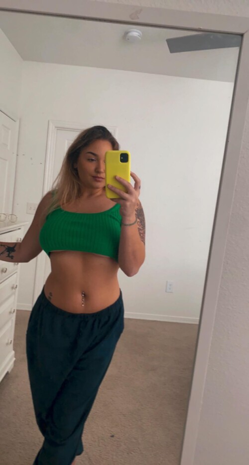 M A R C I E 🤍 M I S C H I E F Nude Leaked Onlyfans Photo