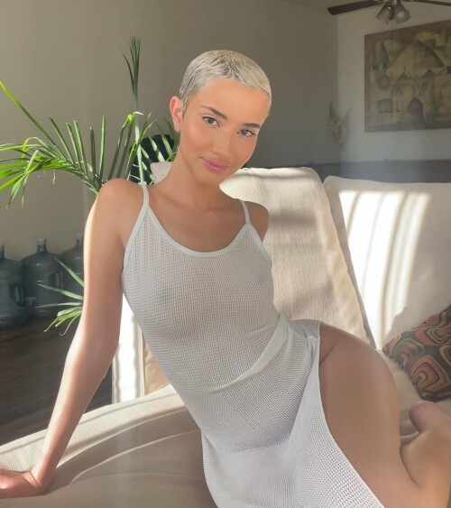 daisydelancey16515396222829641898634150479_3026284907.md.jpg