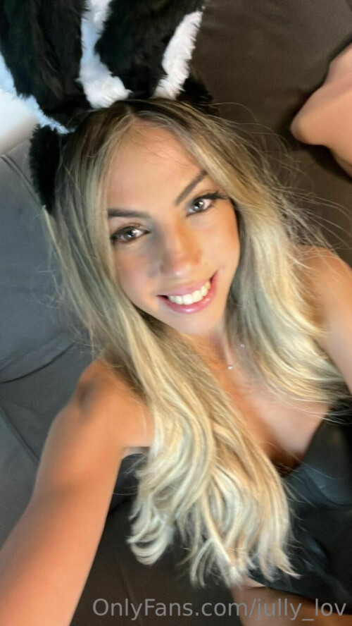 Jully Lov / Jullymilkies Nude Leaked Onlyfans Photo Jully Lov / Jullymilkies Nude Leaked Onlyfans Photo