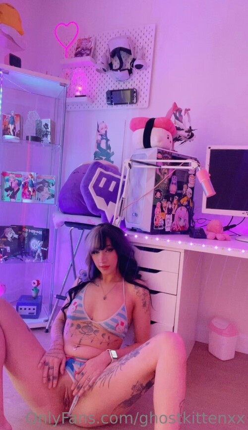 ghostkittenxx / xxkittycass Nude Leaked Onlyfans Photo ghostkittenxx / xxkittycass Nude Leaked Onlyfans Photo