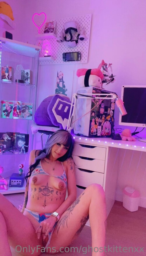 ghostkittenxx / xxkittycass Nude Leaked Onlyfans Photo ghostkittenxx / xxkittycass Nude Leaked Onlyfans Photo