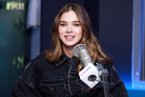 hailee-17917ec327174bd219.md.jpg