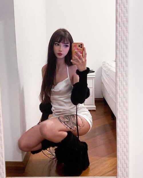 Honeylol Photo 1