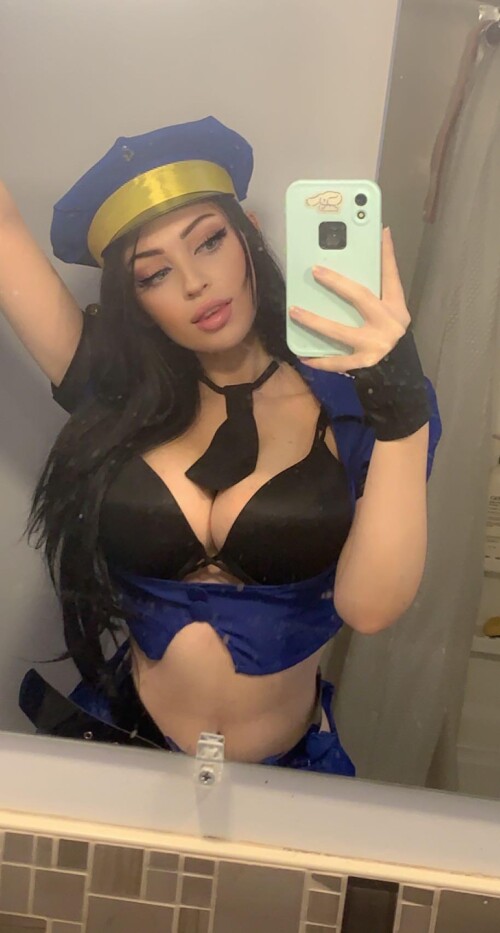 Emahrilol / Emahri Nude Leaked Onlyfans Photo Emahrilol / Emahri Nude Leaked Onlyfans Photo