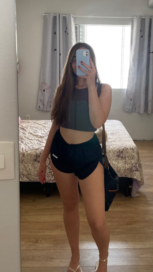 Julia Diniz / juliamndiniz Nude Leaked Onlyfans Photo