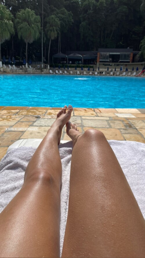 Julia Diniz / juliamndiniz Nude Leaked Onlyfans Photo