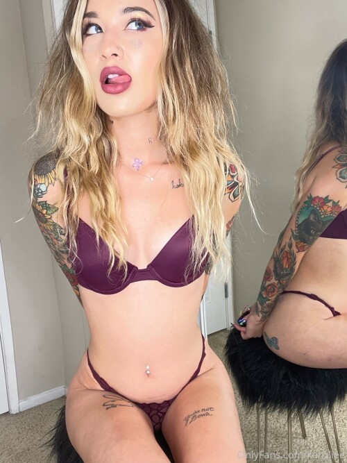 Kenz Nude Leaked Onlyfans Photo Kenz Nude Leaked Onlyfans Photo