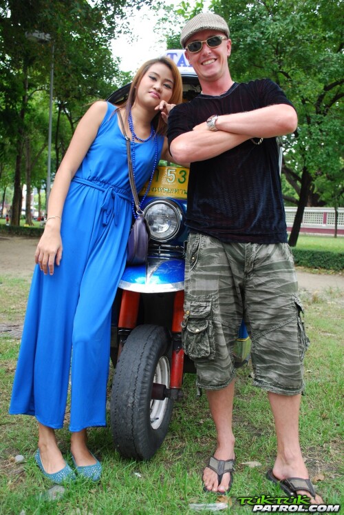 mon_024-1.jpg