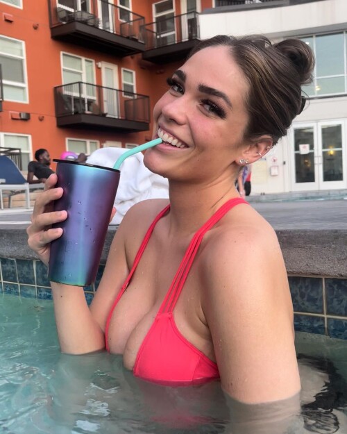 morganroos96_329797182_3392098317746131_1691097304300742907_n.jpg