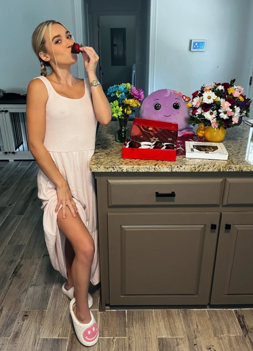 Natalie Decker Nude Leaked Onlyfans Photo Natalie Decker Nude Leaked Onlyfans Photo